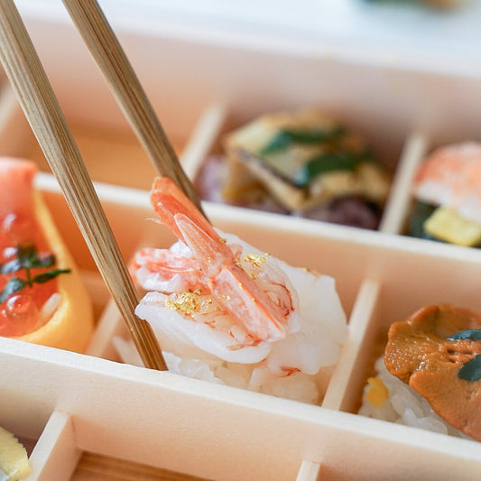 日本の伝統食・手鞠寿しをお祝いやハレの日に贈る理由