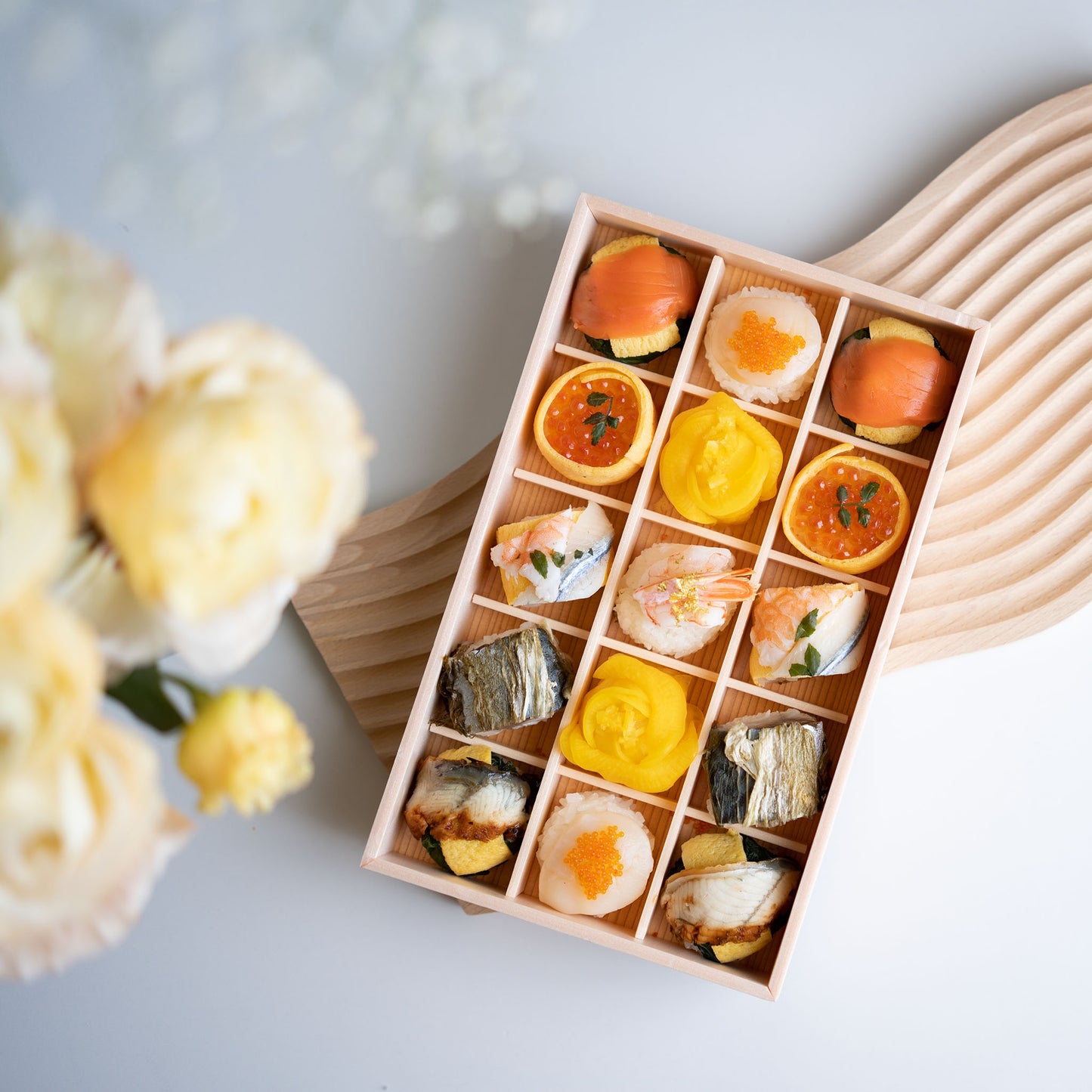 遅れてごめんね！【父の日】父の日贅沢華手鞠寿し15個