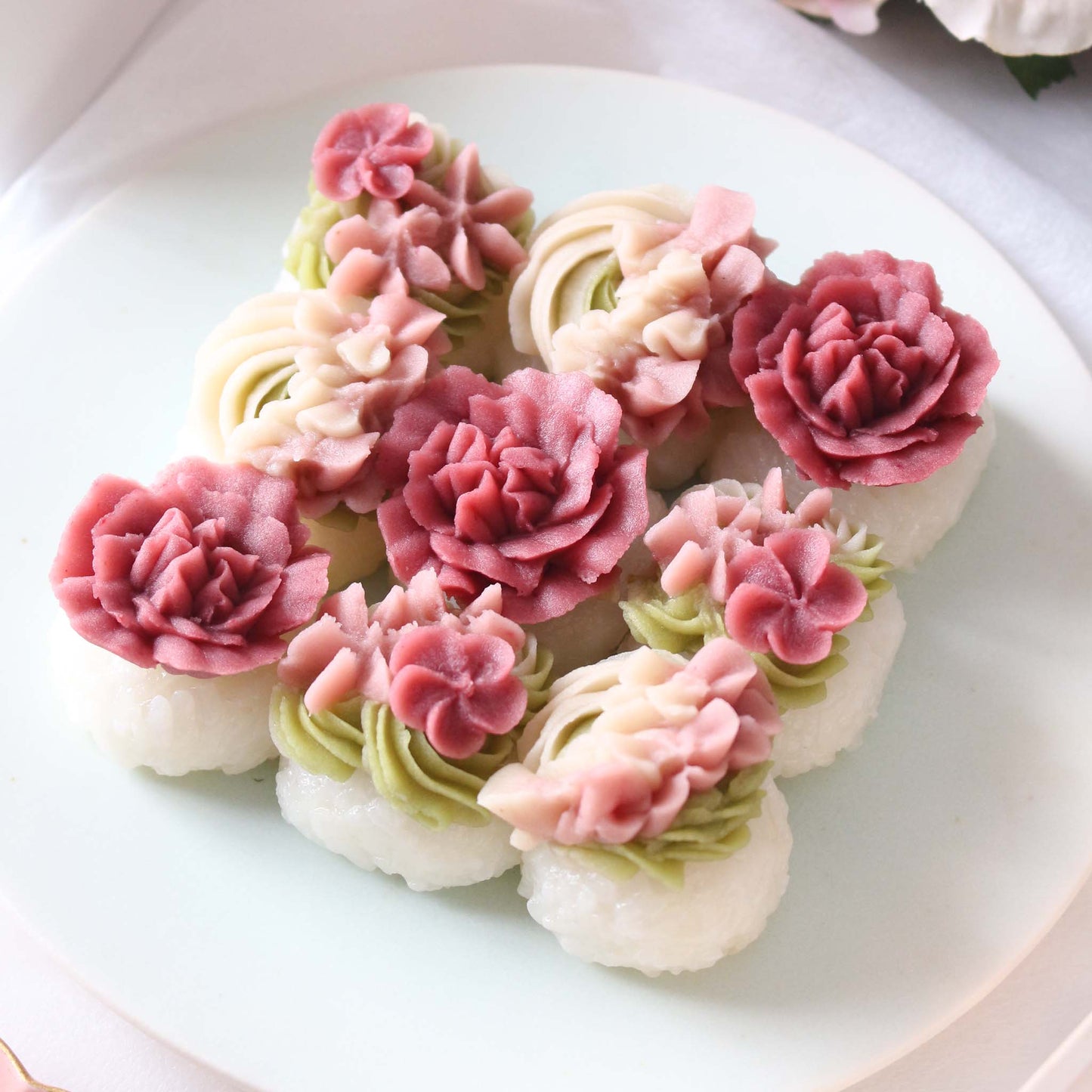 【早割10%OFF母の日包装】【母の日】おはぎのフラワーBOX（カーネーション）