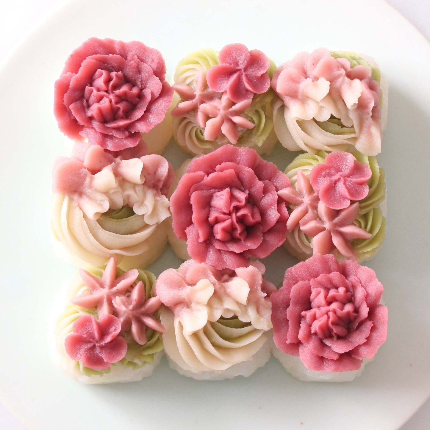 【早割10%OFF母の日包装】【母の日】おはぎのフラワーBOX（カーネーション）